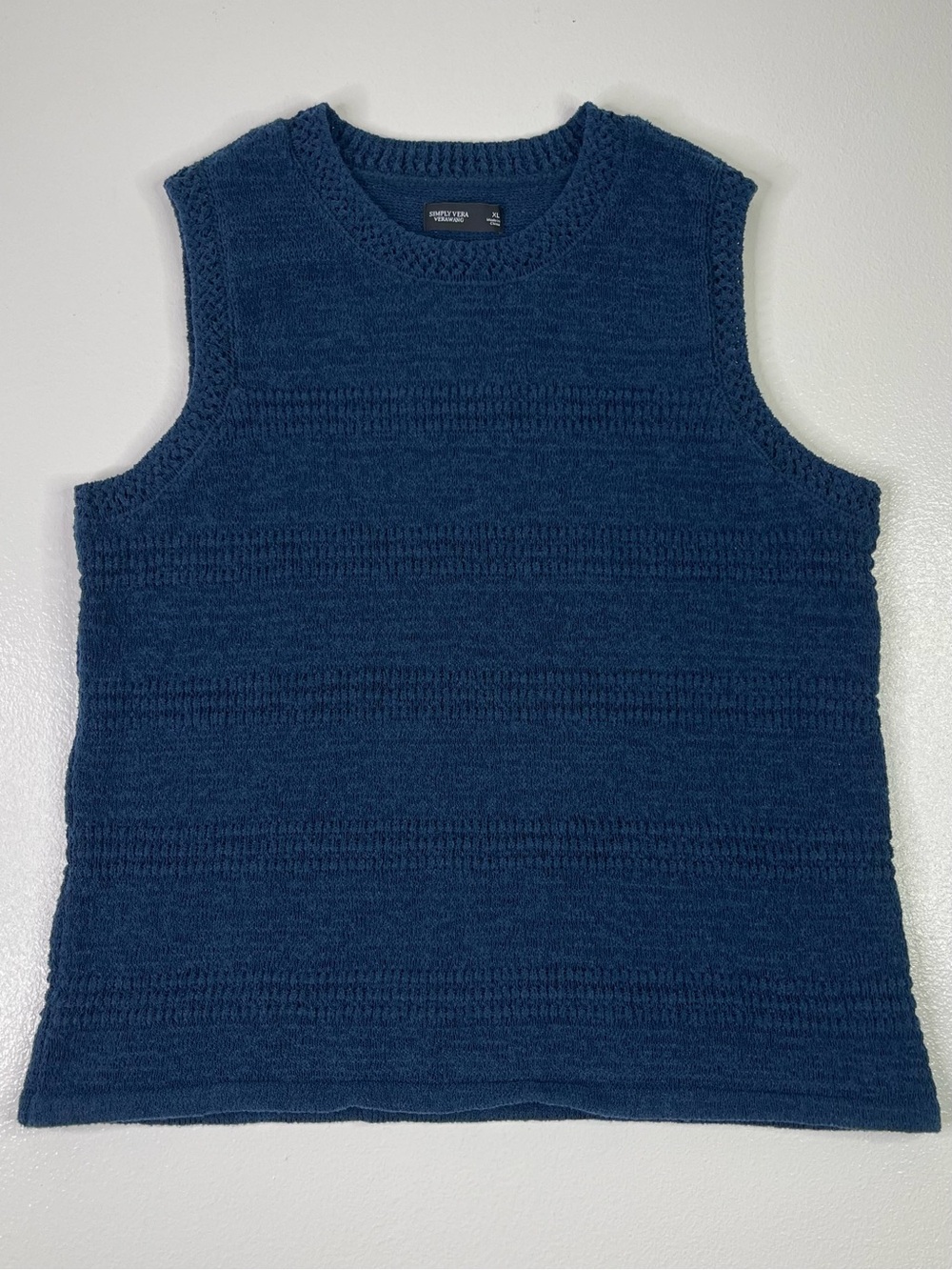 Simply Vera Vera Wang Women’s Blue Textured Knit Sleeveless Sweater Vest Top XL